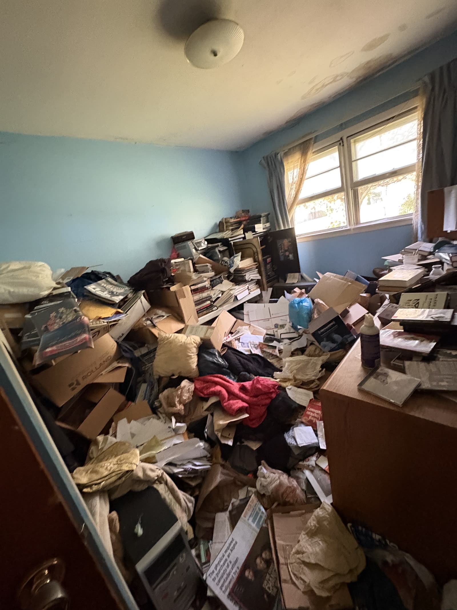 Bedroom before updates in a Capital Region home.